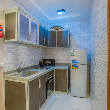 La Famille Guest House-Families Onlyللعوائل فقط Durat  Alarous Exterior photo