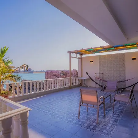 La Famille Guest House-Families Onlyللعوائل فقط Durat  Alarous Exterior photo
