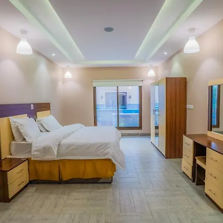 La Famille Guest House-Families Onlyللعوائل فقط Durat  Alarous Exterior photo