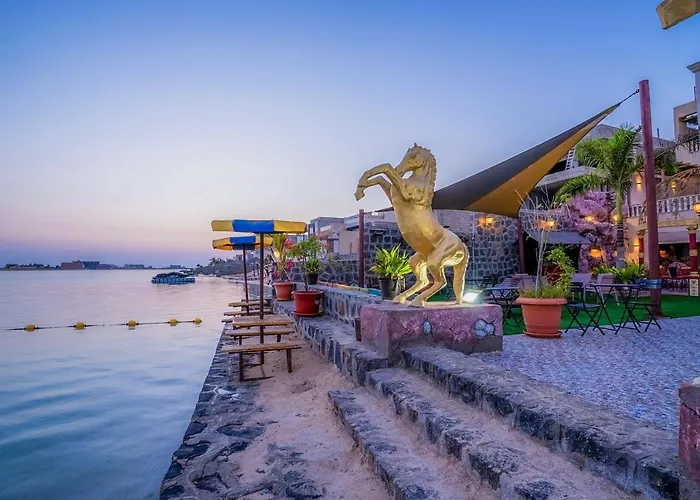 La Famille Guest House-Families Onlyللعوائل فقط