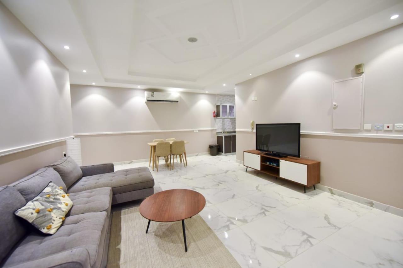 Apartment La Famille Guest House-families Onlyللعوائل فقط