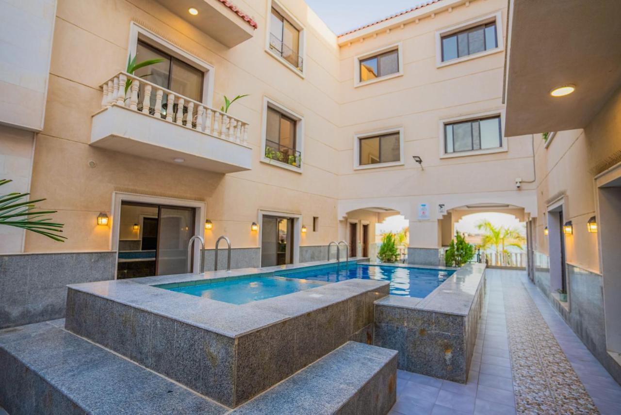 La Famille Guest House-families Onlyللعوائل فقط Apartment Durat  Alarous