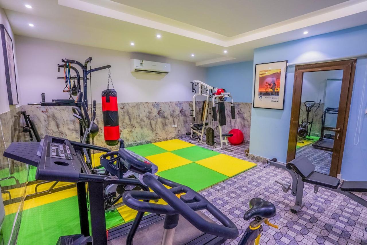 La Famille Guest House-families Onlyللعوائل فقط Apartment Durat  Alarous