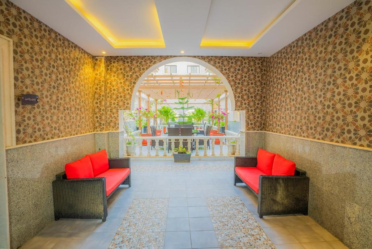 La Famille Guest House-families Onlyللعوائل فقط Apartment Durat  Alarous