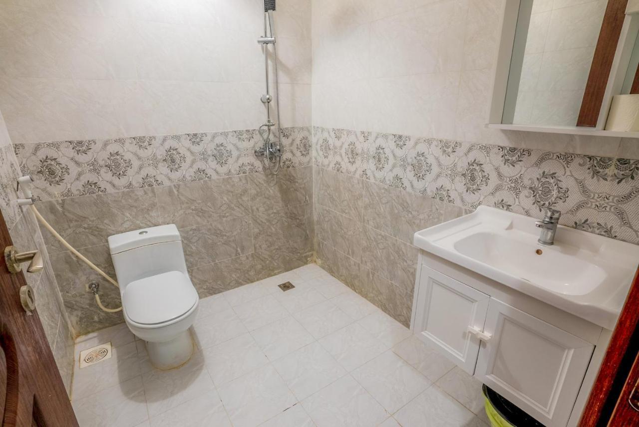 La Famille Guest House-families Onlyللعوائل فقط *